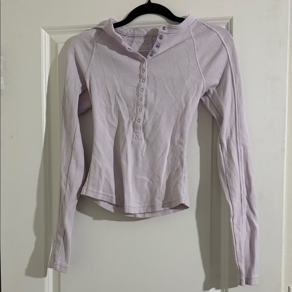 Free People Women’s Long-Sleeve Henley Top in Light Lavender